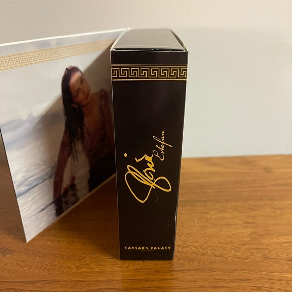 Gloria Estefan Special Edition CD Box Set - Picture 3 of 13